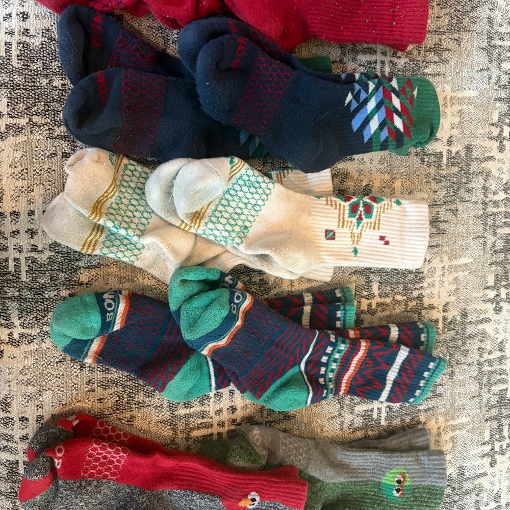 Youth Bombas- Holiday and Sesame Street Elmo Oscar